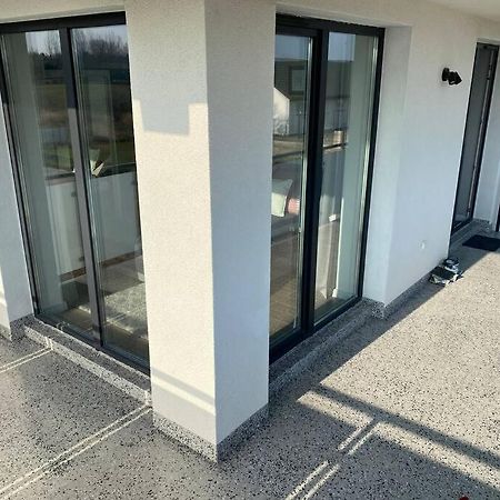 Nowoczesny Apartament Przy Ul Plazowej, 사르비노보 외부 사진